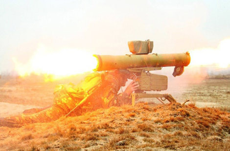 Lính Ukraine sở hữu rất nhiều tổ hợp tên lửa có thể hạ xe tăng của Nga.