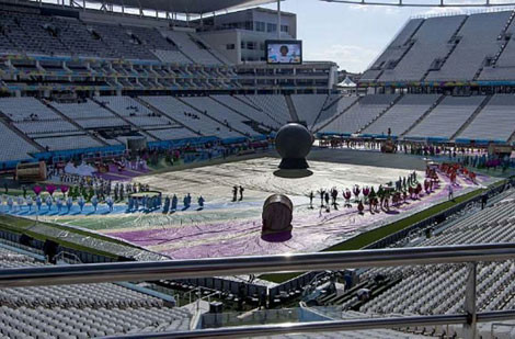 Buổi lễ tổng duyệt cho lễ khai mạc diễn ra tại sân vận động Arena de Sao Paulo.