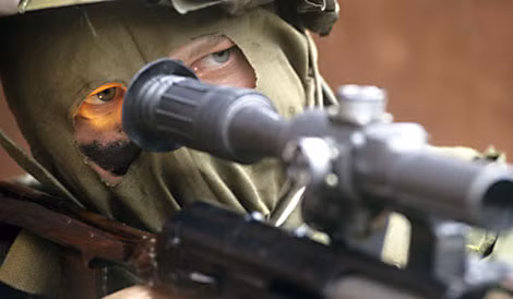 Ngày 29/4, cơ quan Tình báo Liên bang Đức (BND) từng thông báo với chính phủ của bà Angela Merkel về việc lính đánh thuê tinh nhuệ của Academi tham dự các chiến dịch quân sự của chính phủ Kiev ở miền đông Ukraine. Ảnh minh họa.