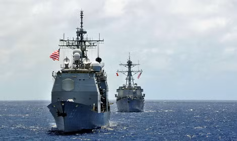 Tàu chiến USS Cowpens của Mỹ từng suýt bị tàu Trung Quốc đâm phải trên Biển Đông.