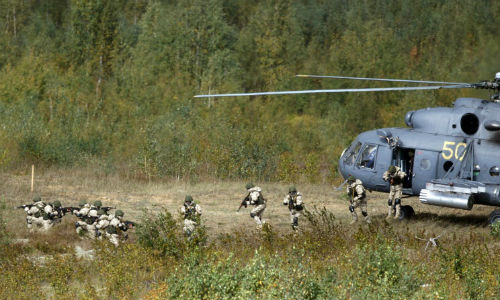 Binh sĩ CSTO tập trận.