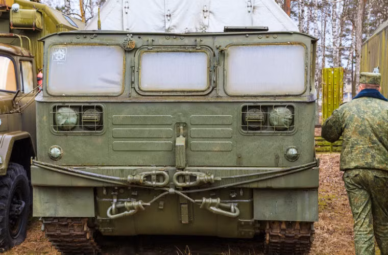 Những chiếc xe như thế này được bán với giá khoảng 5000 USD tùy điều kiện cũ - mới.