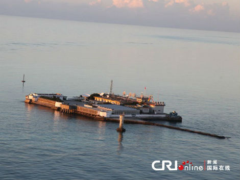 Toàn cảnh công trình xây dựng trái phép hiện nay của Trung Quốc trên Đá Chữ Thập của Việt Nam.