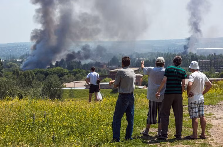 Đại diện lực lượng tự vệ thành phố Slavyansk, Igor Strelkov cho biết tình hình đang trở nên vô vọng khi lực lượng tự vệ không có quân tiếp viện.