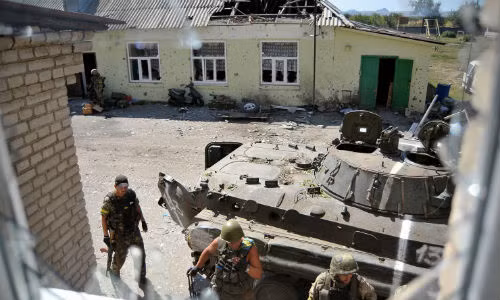 Binh sĩ Ukraine ở miền đông.