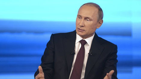 Tổng thống Nga Vladimir Putin trả lời câu hỏi của người dân ngày 17/4/2014.