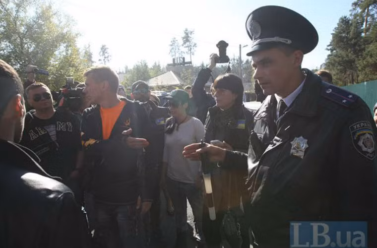 Cảnh sát Kiev có mặt nhằm giải tán cuộc biểu tình.