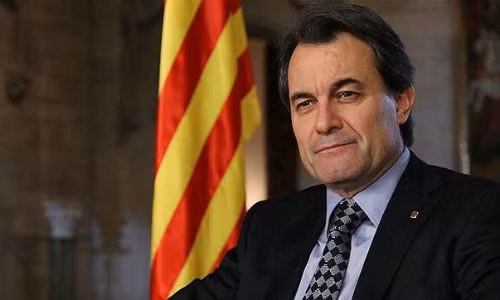 Lãnh đạo vùng Catalan, ông Artur Mas.