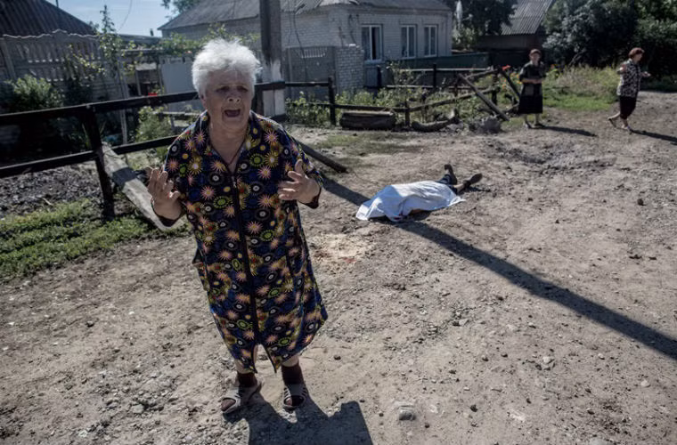 Người dân thiệt mạng do pháo kích của Quân đội Ukraine năm 2014.