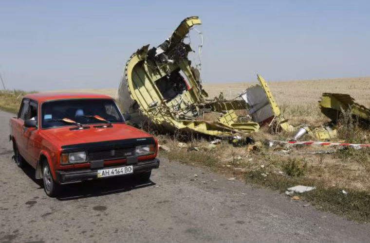 Ngày 31/7, các chuyên gia lần đầu tiên đến khu vực MH17 rơi sau nhiều ngày bị cản trở do xung đột của Ukraine và ly khai miền đông.