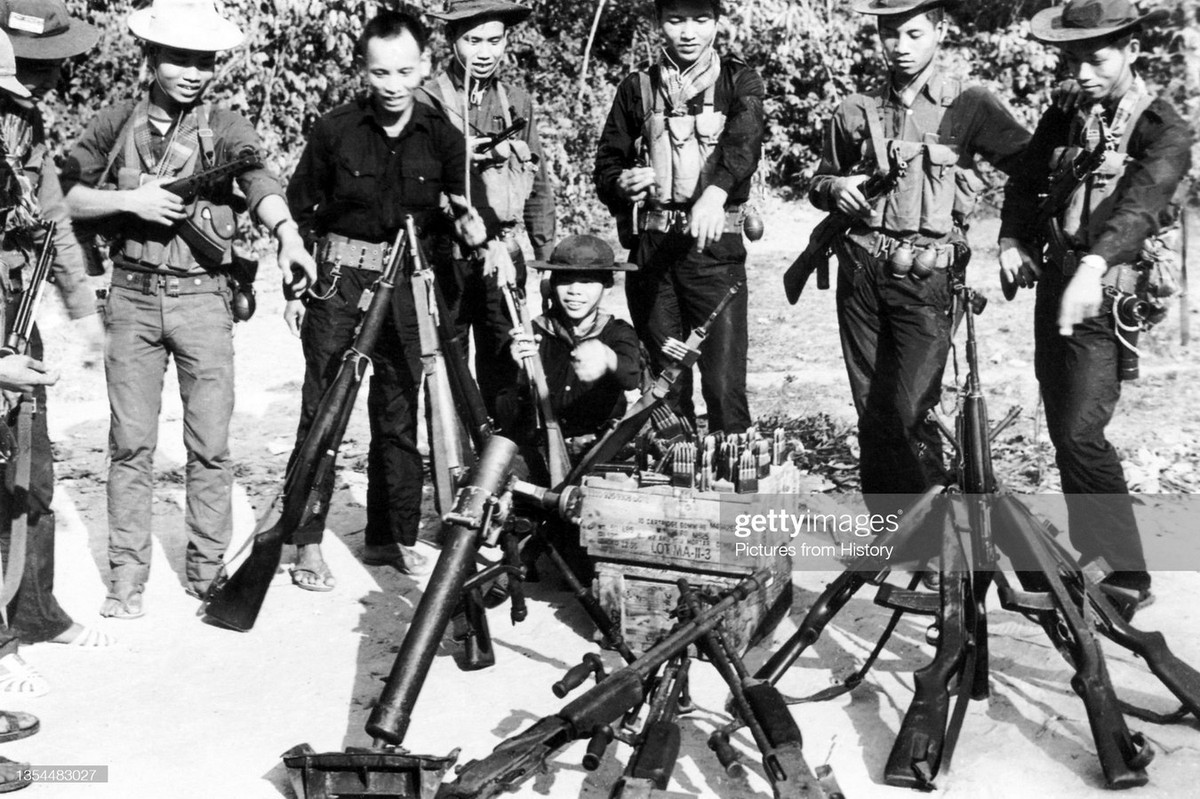 Vũ khi thu được của quân đội Mỹ ở Củ Chi năm 1968.