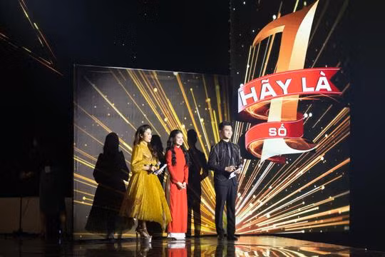 Nu sinh vien nganh Rang Ham Mat doat giai A quan “Hay la so 1