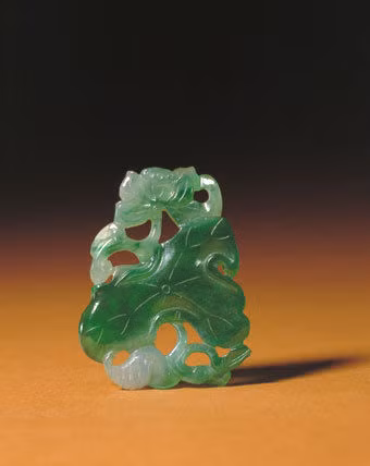 Ngoc phi thuy da tro thanh “vat cung” cua trieu dinh nha Thanh the nao?-Hinh-4