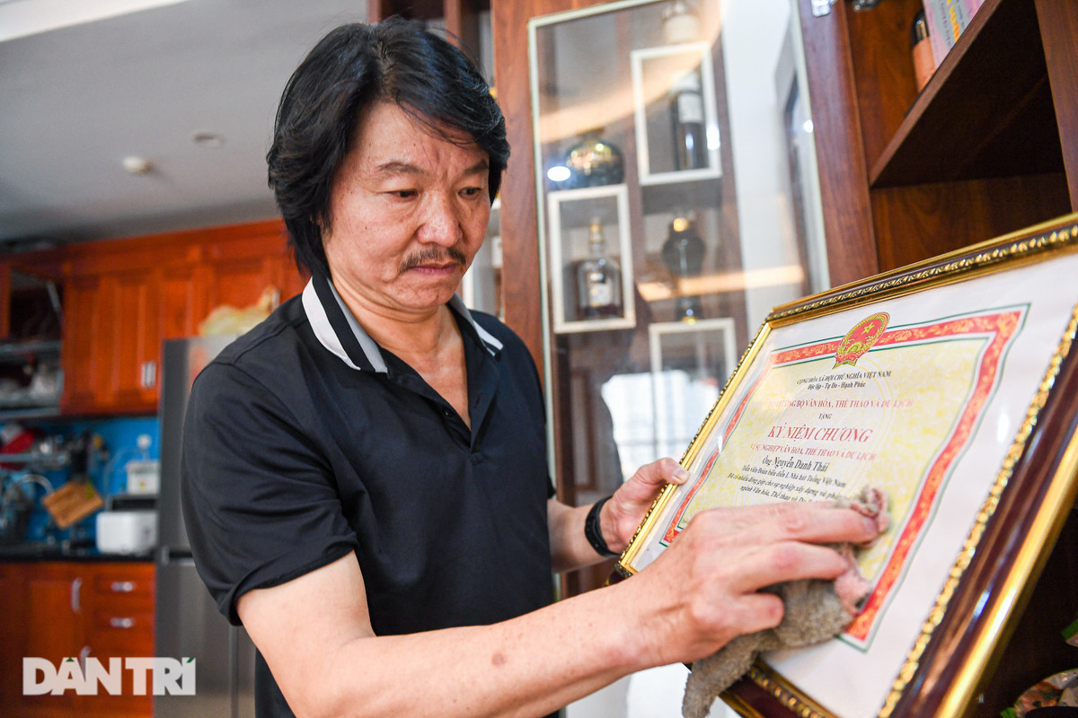 Dien vien vao vai tu toi o VTV: Suyt khong lay duoc vo-Hinh-3