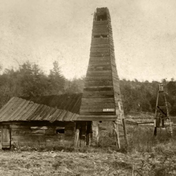  23. Dầu mỏ (1859): Hoạt động khoan dầu chính thức trong lịch sử bắt đầu ở Mỹ vào năm 1859. Trước đó, những người di cư đã phát hiện ra những giếng dầu đầu tiên. Họ sử dụng dầu mỏ như một loại thuốc chữa mọi loại bệnh trước khi dùng làm chất đốt.