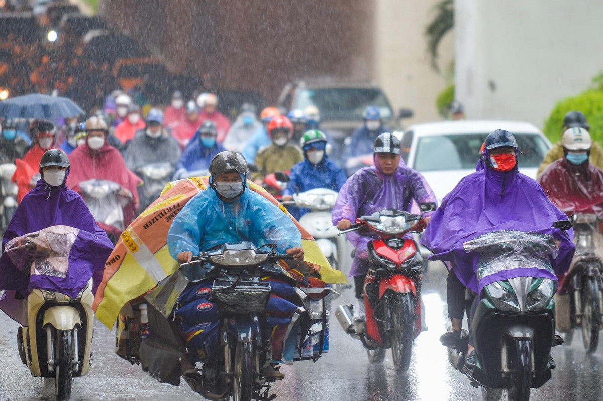 Dự báo thời tiết ngày 18/7: Nắng nóng từ sáng sớm - Hình 2 Du bao thoi tiet ngay 18/7: Nang nong tu sang som-Hinh-2