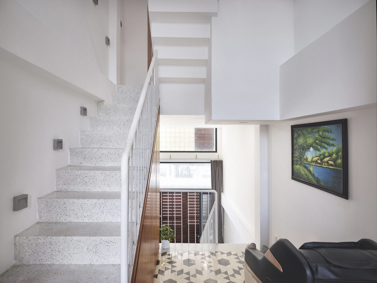 Ngoi nha co mat tien chi rong 3m nhung van du cong nang-Hinh-6