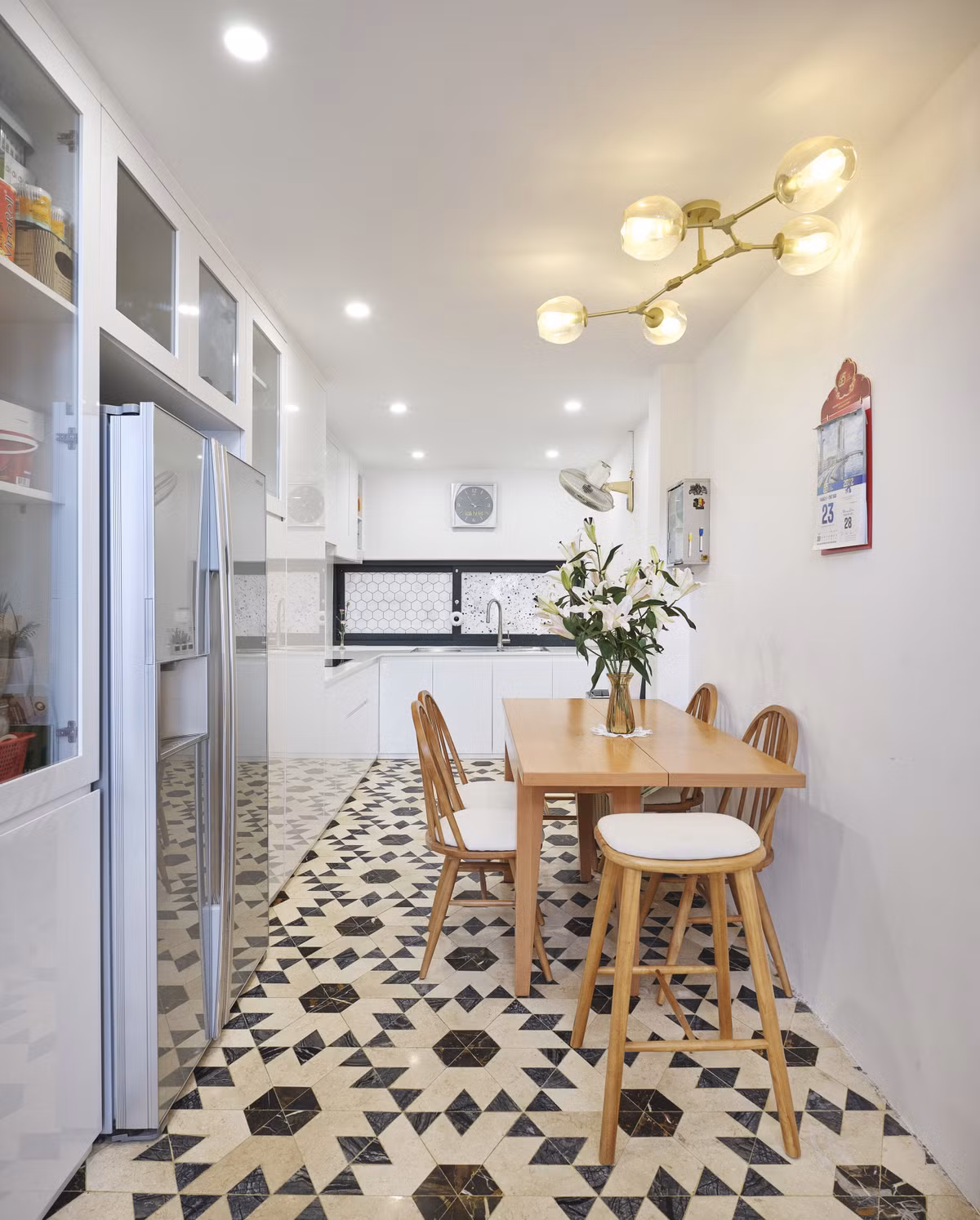 Ngoi nha co mat tien chi rong 3m nhung van du cong nang-Hinh-5