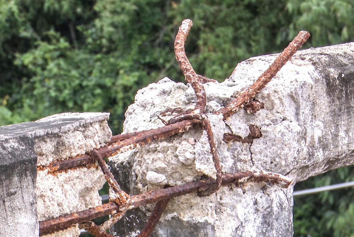 Lãnh đạo UBND huyện Vân Canh (Bình Định) cho hay, huyện đã có tờ trình UBND tỉnh để xin chủ trương và kinh phí sửa cầu.