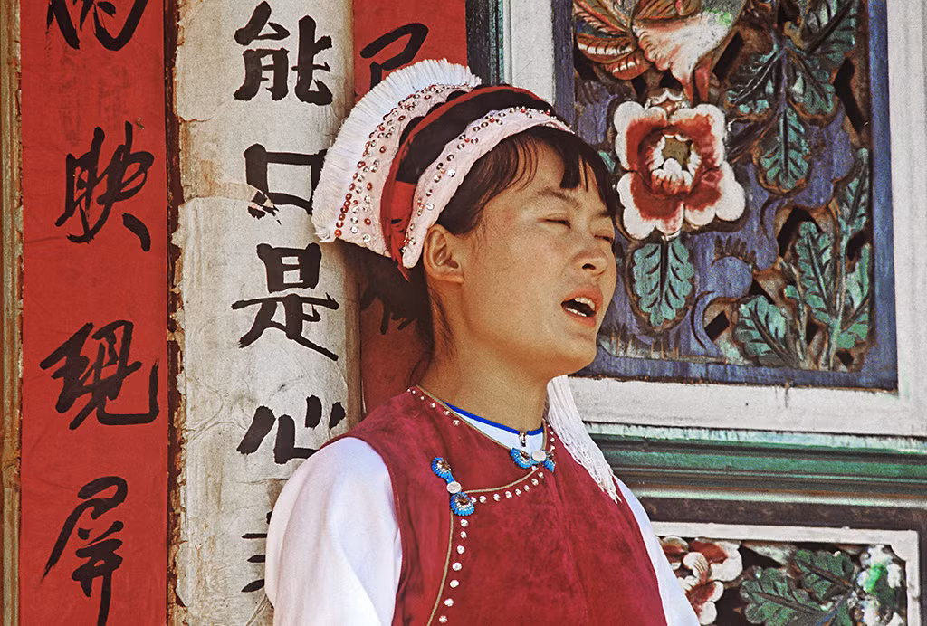 Chân dung một thiếu nữ người Bạch.