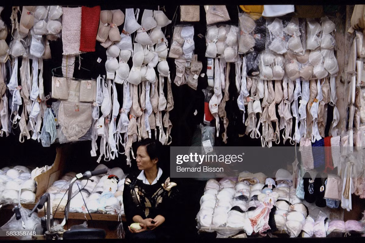 Một cửa hàng ở tuyến phố Hàng Ngang - Hàng Đào.