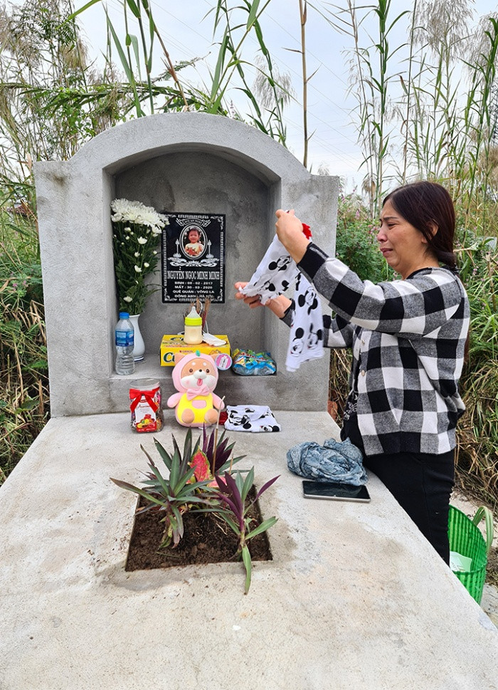 Noi giang xe cua nguoi me muon dua con gai duy nhat phai den toi-Hinh-2