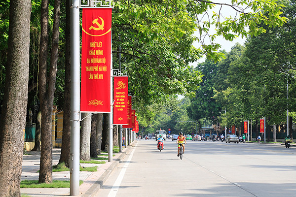 Du bao thoi tiet 9/10: Mien Trung mua lon, mien Bac kho hanh