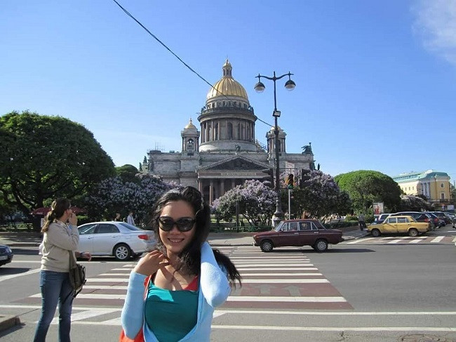 Mat 900 trieu, dong cua quan bar vi nhung quyet dinh sai lam