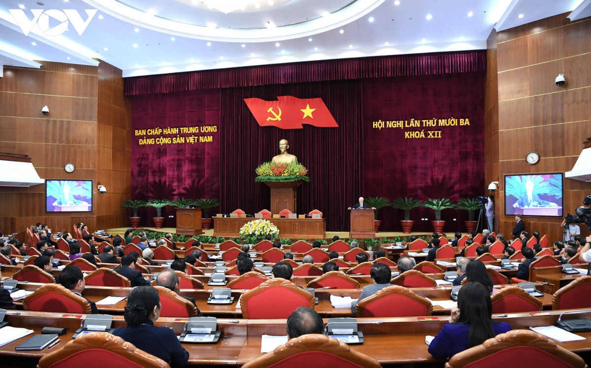 Tong Bi thu, Chu tich nuoc: Trung uong da gioi thieu nhan su BCH khoa moi