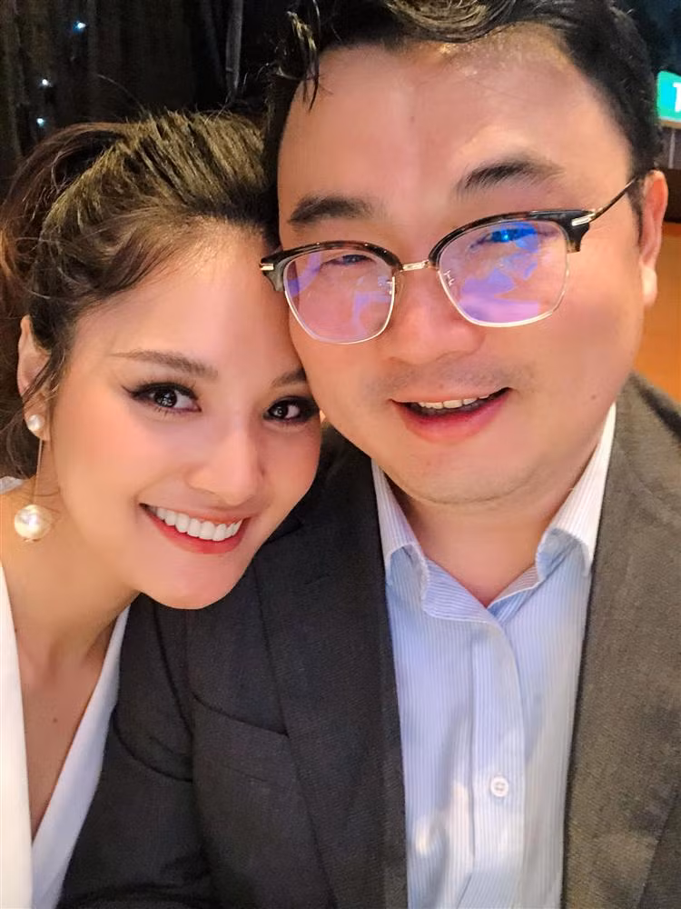 Chong Trung Quoc het muc yeu chieu Huong Giang va 2 con-Hinh-12