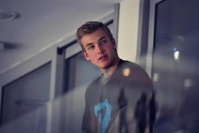 Soai ca hot nhat TikTok luc nay: Con trai Tong thong, tai nang dinh cao-Hinh-3