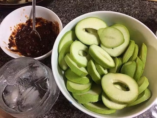 Nhung thoi diem an xoai khong thich hop de bien thanh 