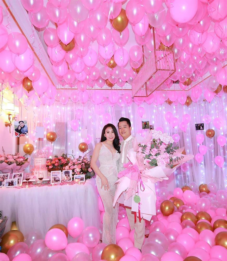 Danh tính chủ nhân dàn siêu xe trăm tỷ náo loạn tại Đà Nẵng - Hình 8 Danh tinh chu nhan dan sieu xe tram ty nao loan tai Da Nang-Hinh-8