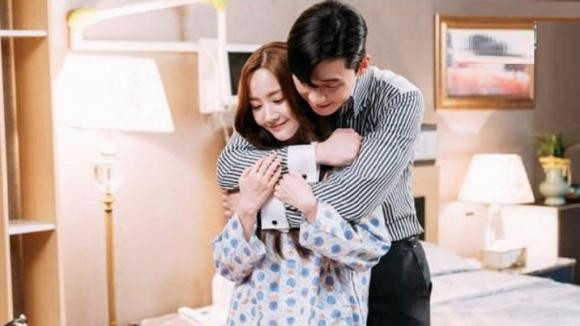 3 con giap nam kho khan, khong biet noi loi lang man nhung lai rat yeu chieu vo-Hinh-2