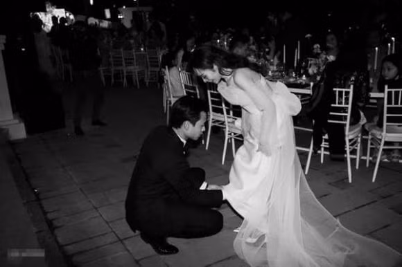 Thiếu gia từng nghi hẹn hò Tiểu Vy lấy vợ, tổ chức chuỗi đám cưới khủng - Hình 18 Thieu gia tung nghi hen ho Tieu Vy lay vo, to chuc chuoi dam cuoi khung-Hinh-18