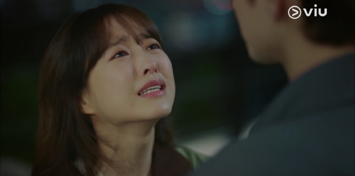 Yêu bạn trai làm giám đốc, cứ dịp lễ là em phải khóc trong buồn tủi - Hình 2 Yeu ban trai lam giam doc, cu dip le la em phai khoc trong buon tui-Hinh-2