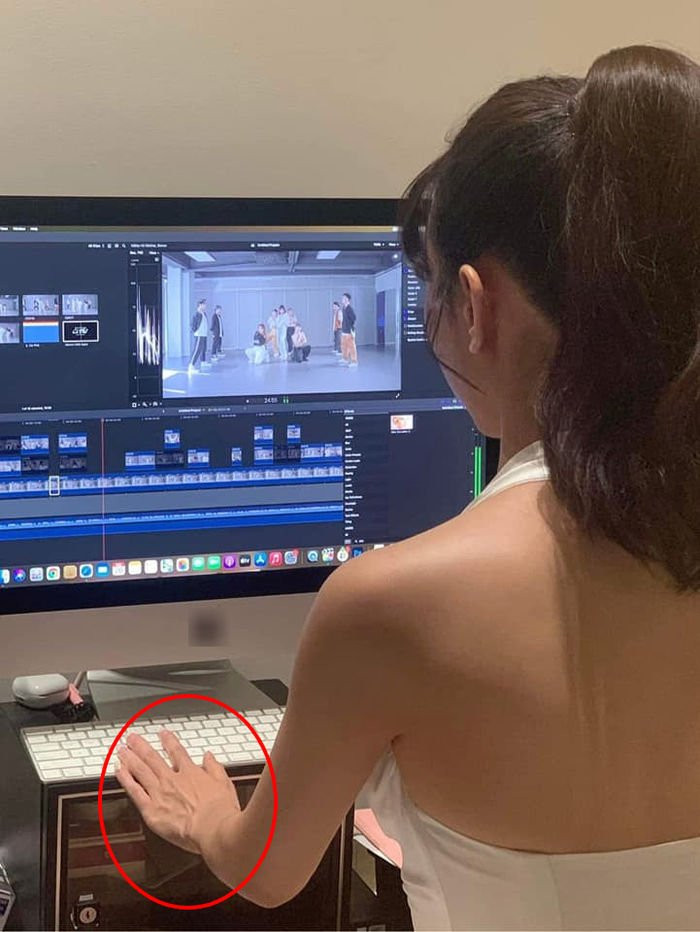 Những sao nữ nổi tiếng xinh đẹp, quyến rũ nhưng cũng có những khuyết điểm khó khắc phục - Hình 2 Nhung sao nu noi tieng xinh dep, quyen ru nhung cung co nhung khuyet diem kho khac phuc-Hinh-2