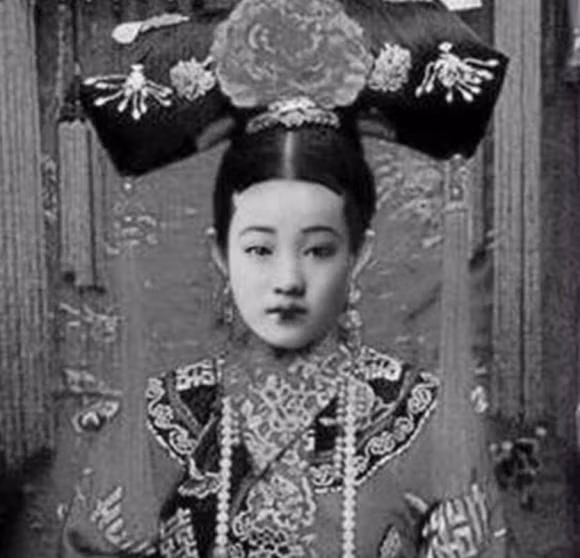 Nguoi dep co dai trong nhu the nao? Hay nhin vao thoi nha Thanh-Hinh-2