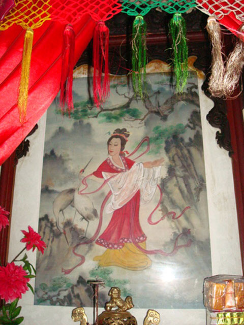 Tranh vẽ nàng Giáng Kiều do Viện Viễn Đông Bác cổ tặng Bích Câu Đạo quán. Ảnh: Nguoihanoi.com.