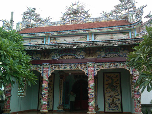 Toàn cảnh miếu bà Thai Dương.