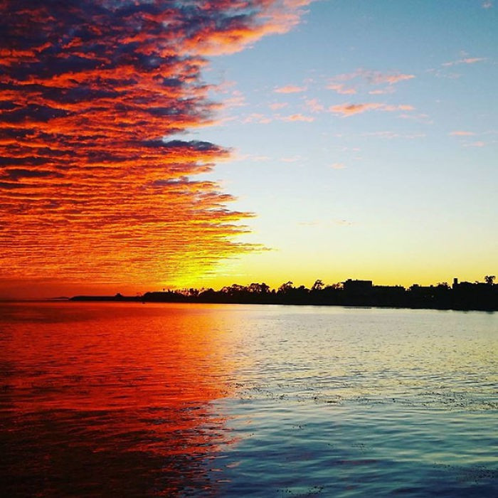 Một nửa hoàng hôn.