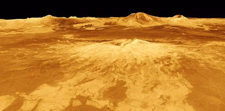 Sao Kim có nhiều núi lửa hơn bất kỳ hành tinh nào khác trong Hệ Mặt trời với khoảng hơn 1.600 ngọn núi lửa nhưng không có ngọn núi lửa nào còn phun trào cho tới ngày nay.