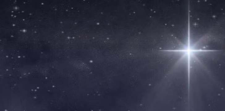 Các ngôi sao nhấp nháy là bởi đường đi của ánh sáng bị gián đoạn khi nó truyền qua bầu khí quyển Trái Đất.