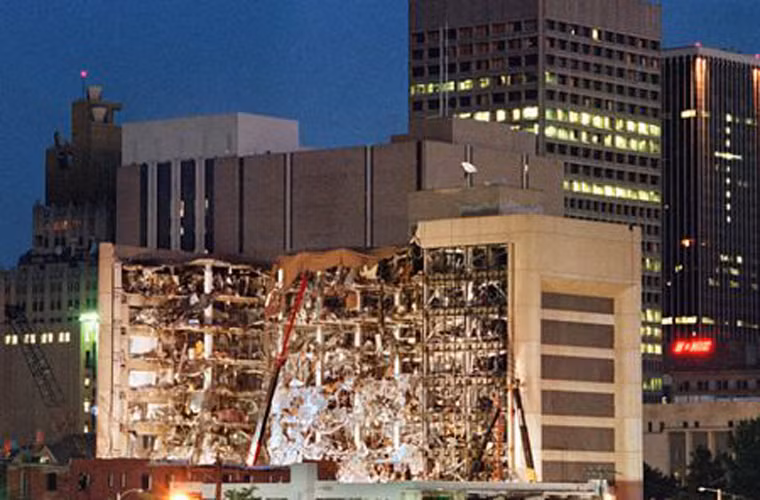 Loi “sam truyen” la nhat cua Nostradamus ve van menh the gioi