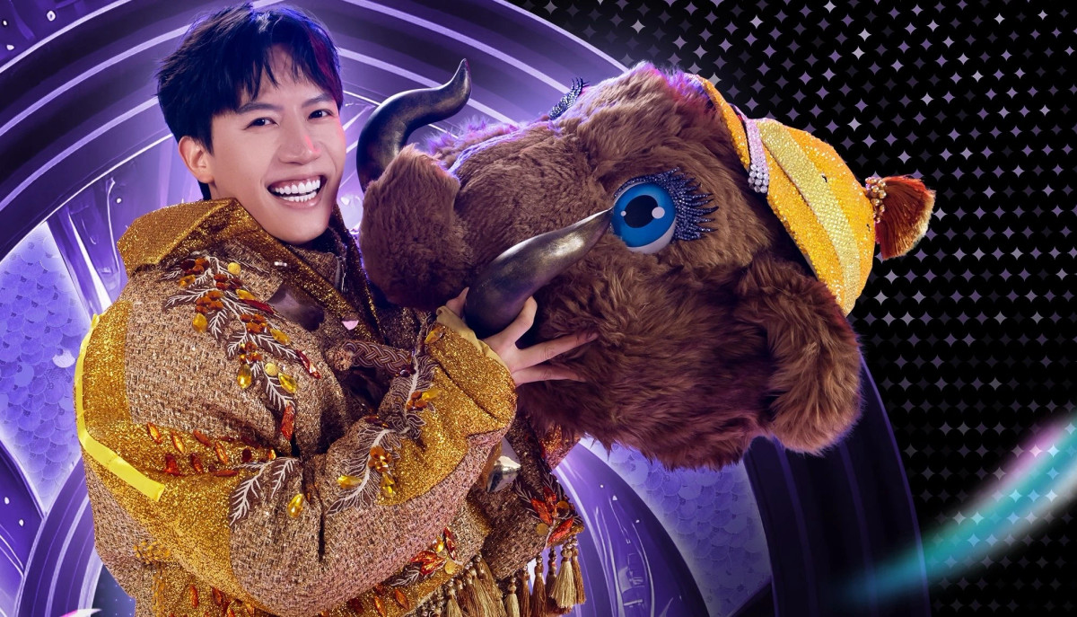 "Voi Bản Đôn" Anh Tú trở thành quán quân Ca sĩ mặt nạ ảnh 2