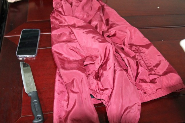 Vu cuop ngan hang o Nghe An: Bat ngo voi nhan than nghi pham-Hinh-3