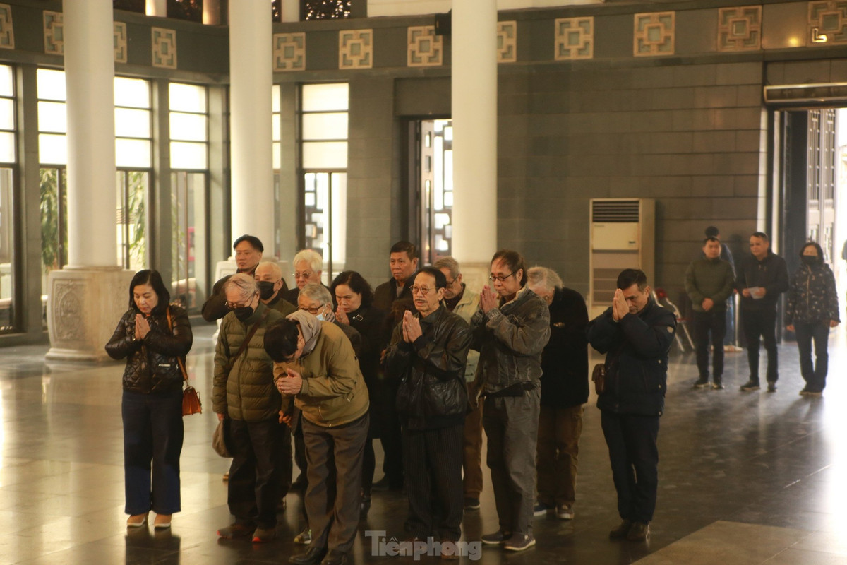 NSND Thu Ha, NSUT Tat Binh tien biet dao dien 