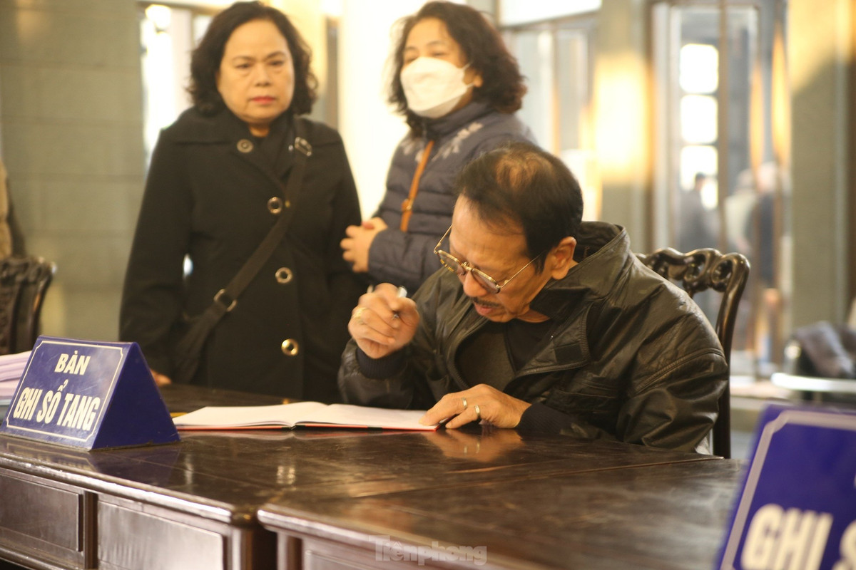 NSND Thu Ha, NSUT Tat Binh tien biet dao dien 