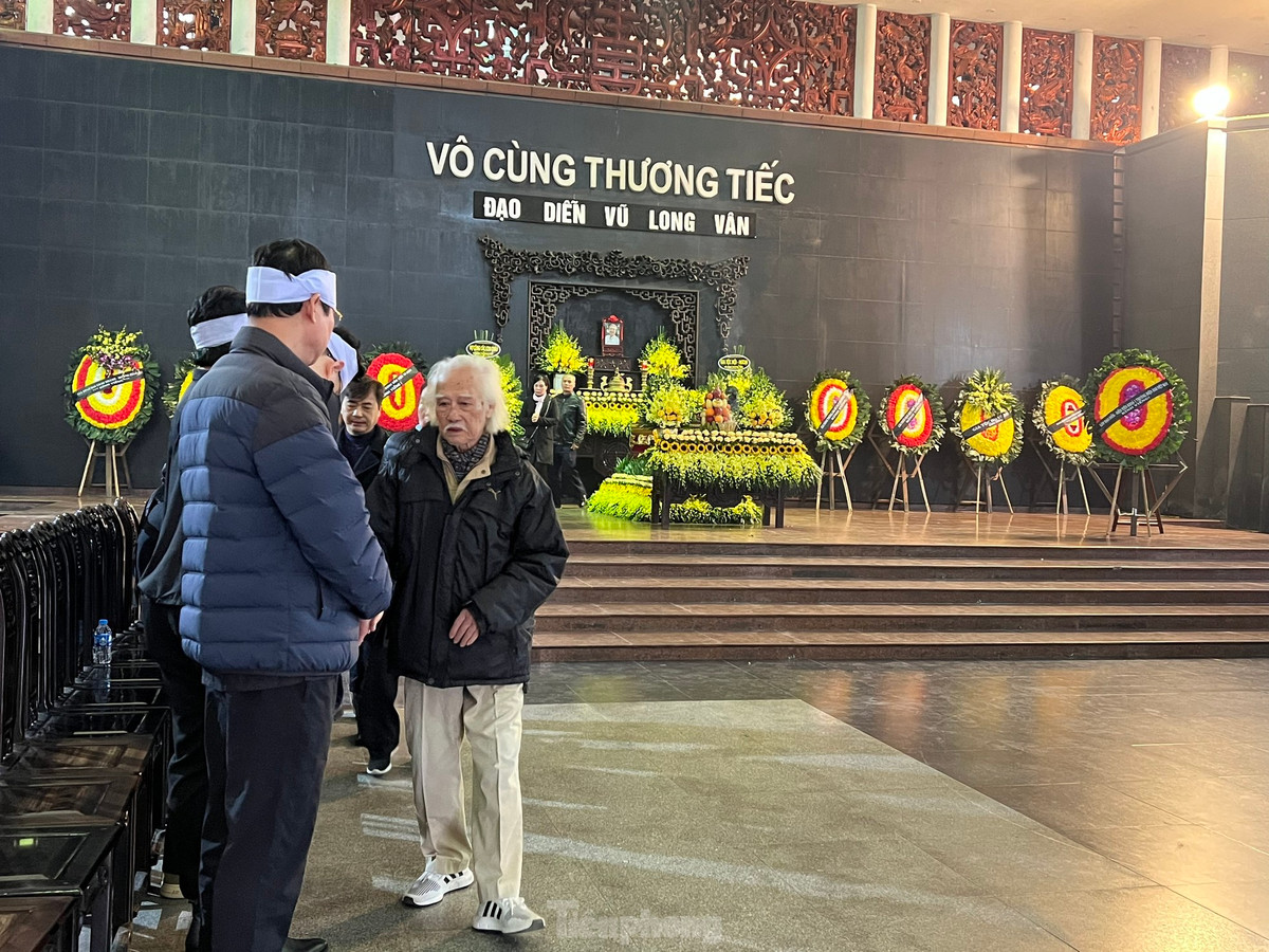 NSND Thu Ha, NSUT Tat Binh tien biet dao dien 