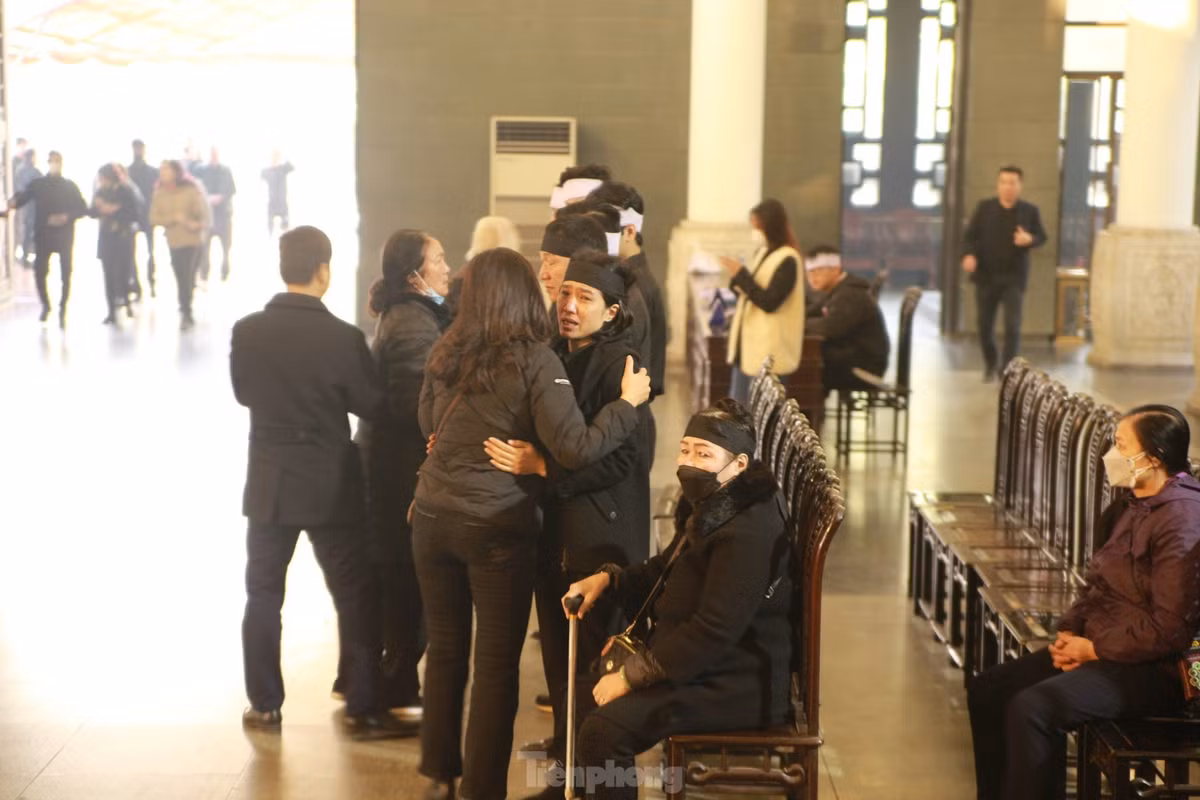 NSND Thu Ha, NSUT Tat Binh tien biet dao dien 